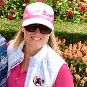 Meet your Posher, Janet